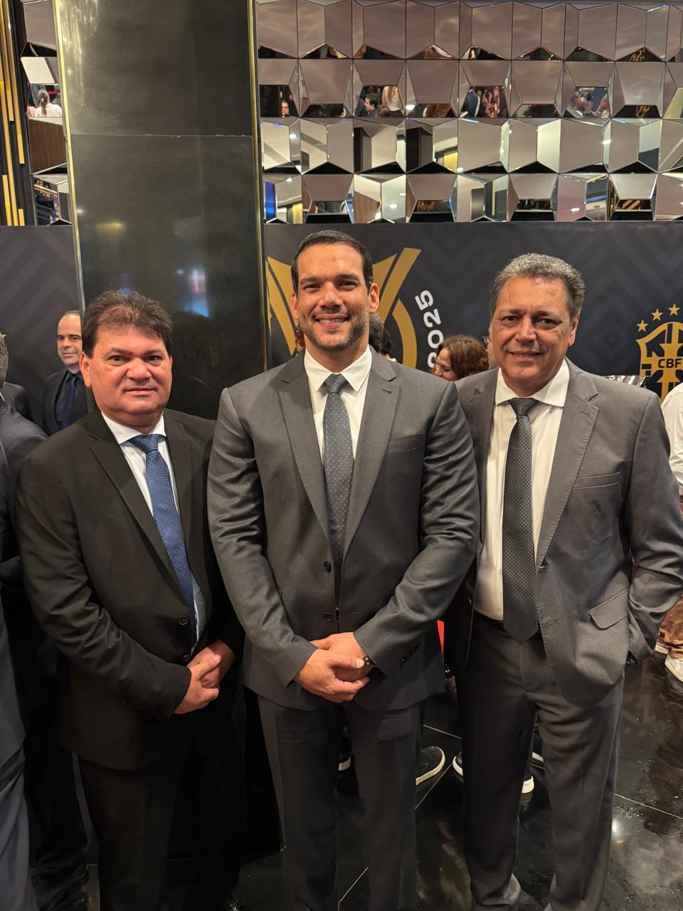 FSF tem reunião com empresas e participa do prêmio Brasileirão 2025