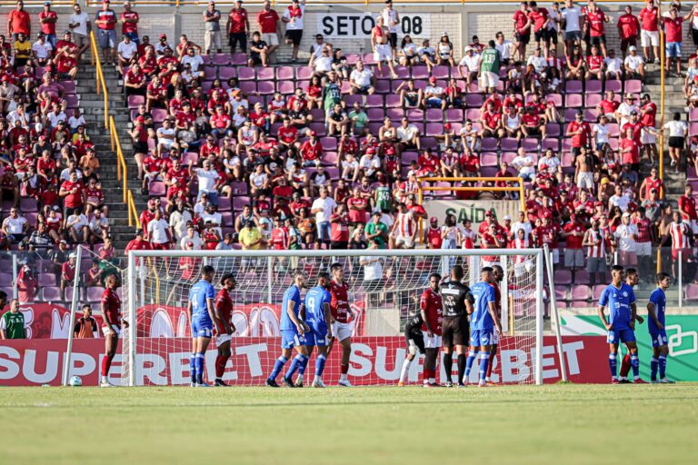 Confiança e Sergipe empatam na final do Sergipão SuperBet