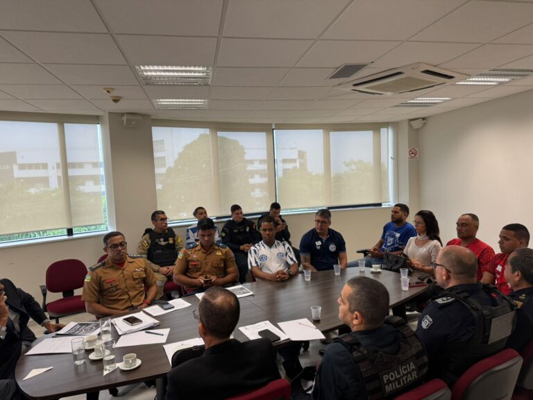 FSF participa de reunião com MP, órgãos de segurança e torcidas organizadas