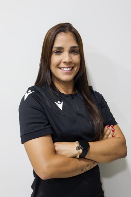 LARISSA DOS ANJOS NASCIMENTO